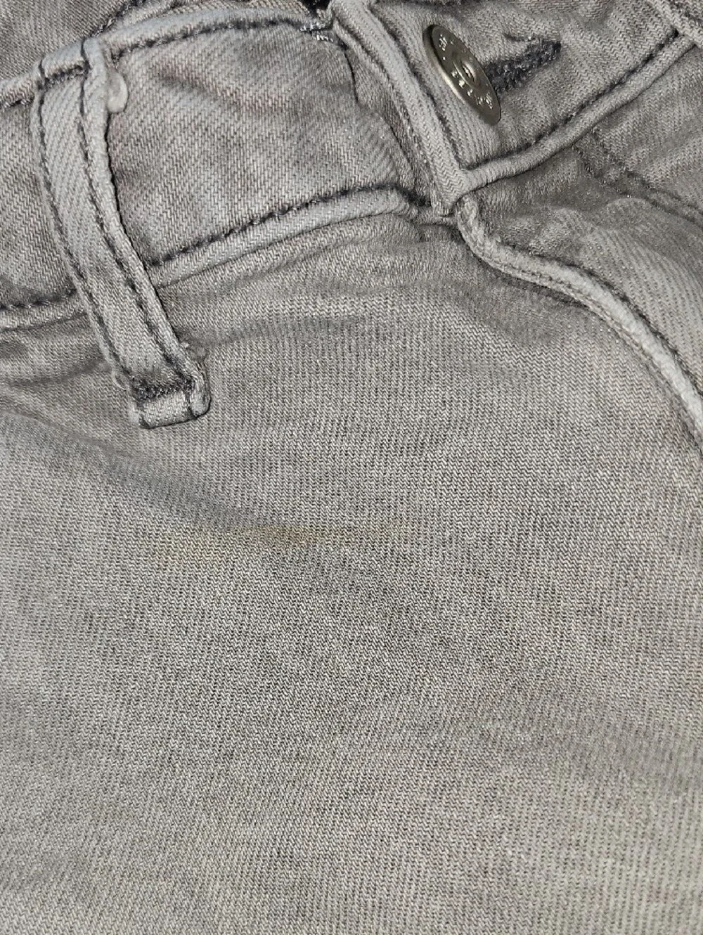 art class Light Gray Denim Jeans with Branded Button